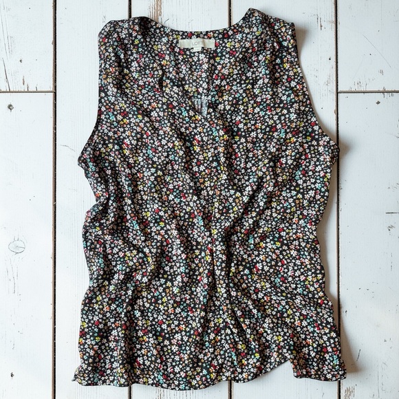 LOFT Tops - LOFT Floral Sleeveless Blouse Size Lg Black Multicolor Floral Lightweight Top